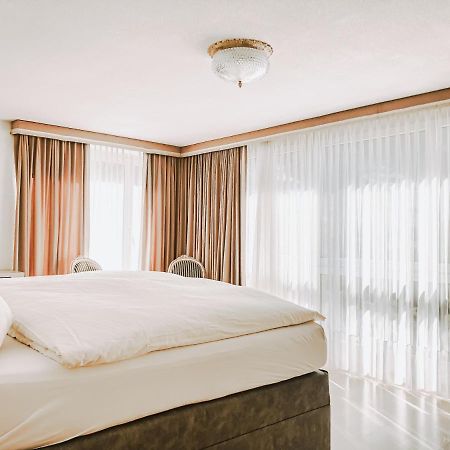 Hotel Regina Terme Лойкербад Екстериор снимка
